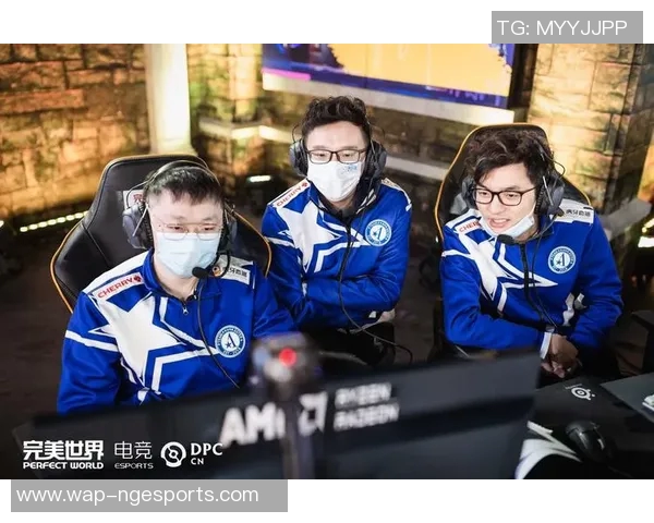 s15电竞总决赛DOTA2引发LNG意识争议热议背后的战术思考与团队协作